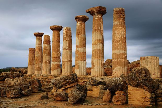 Temple of Hercules, Tempio di Ercole, Valley of the Temples, Agrigento, Sicily, Italy. Image shot 2008. Exact date unknown.